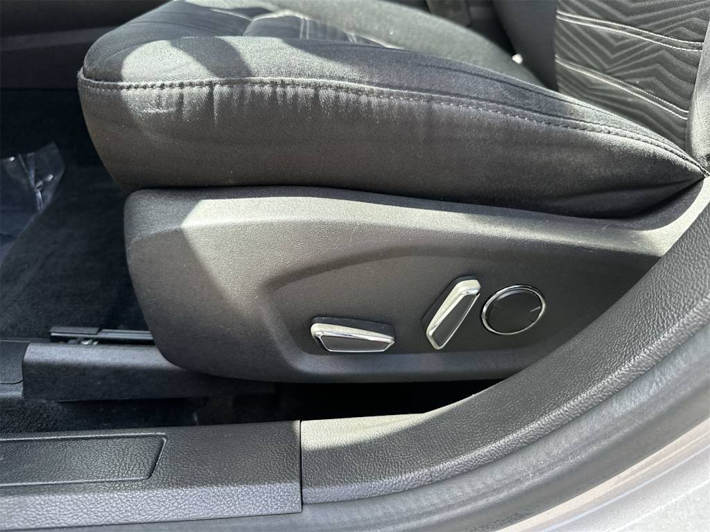 Thumbnail: 2016 Ford Fusion - 15