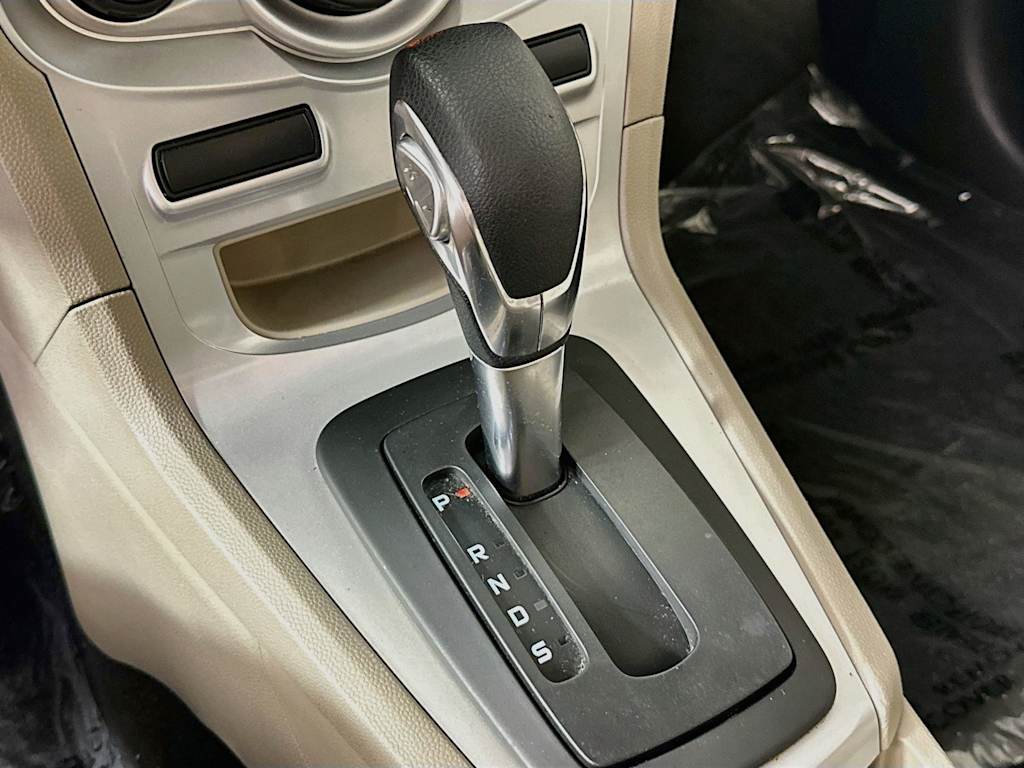 Thumbnail: 2018 Ford Fiesta - 17
