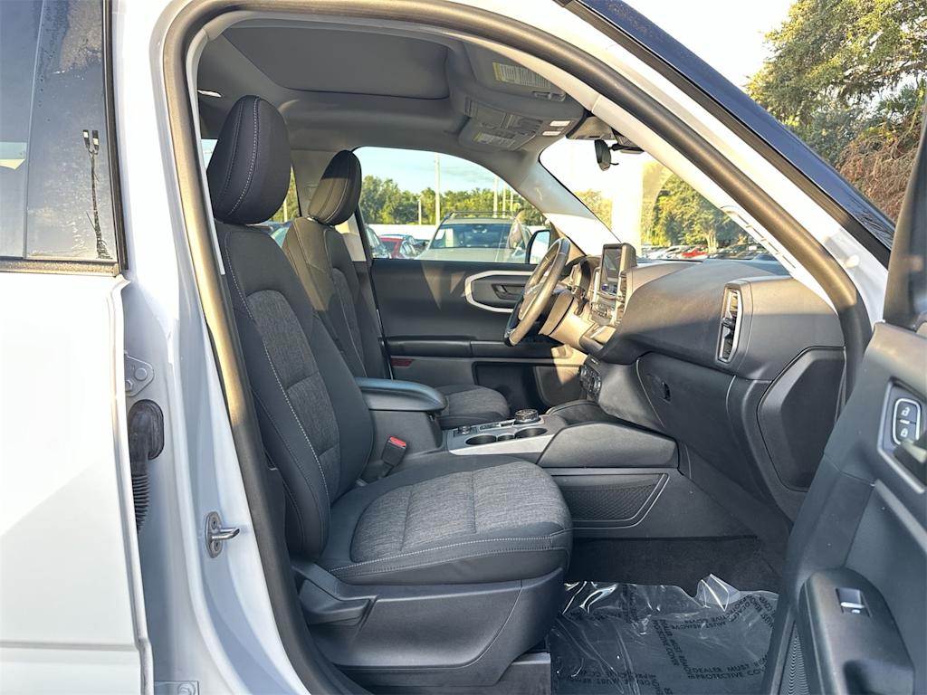 Thumbnail: 2022 Ford Bronco Sport - 21