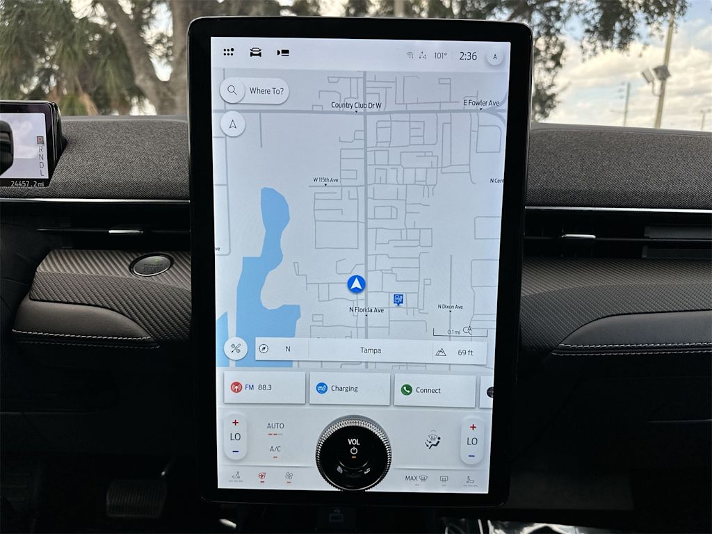 Thumbnail: 2022 Ford Mustang Mach-E - 17