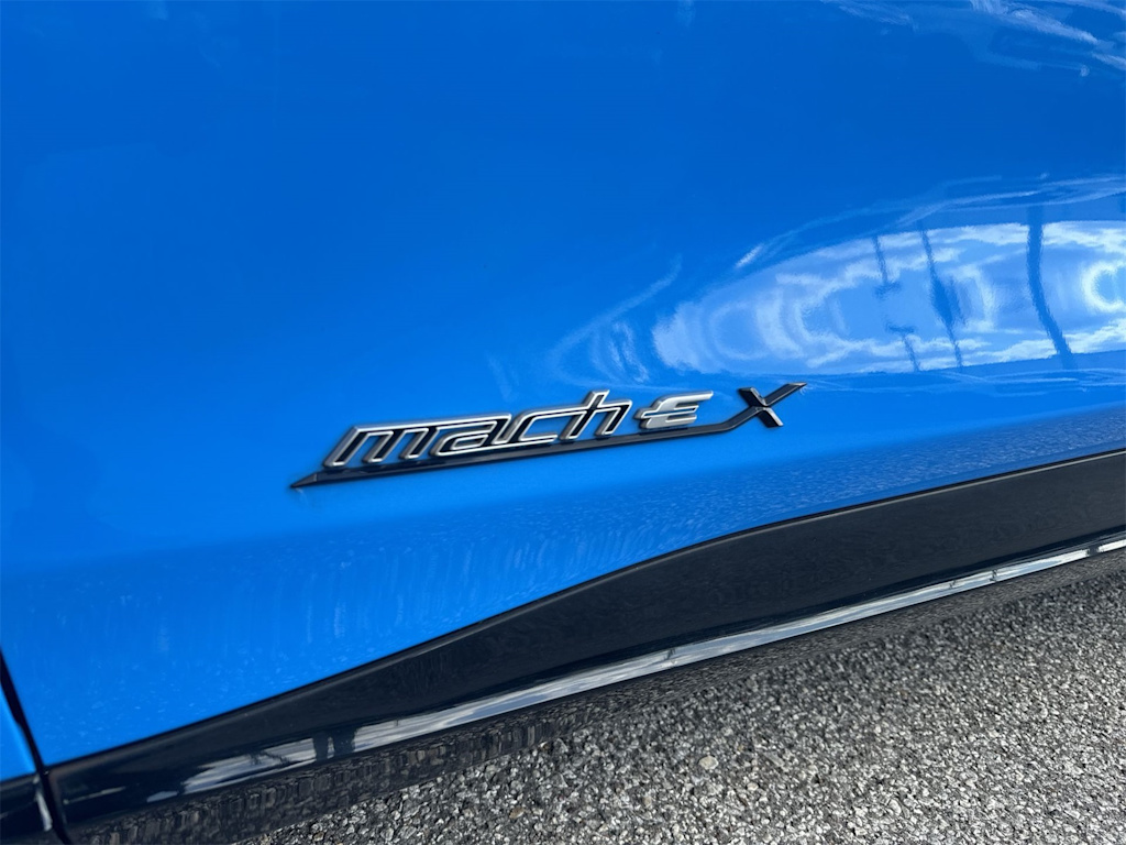 Thumbnail: 2022 Ford Mustang Mach-E - 5