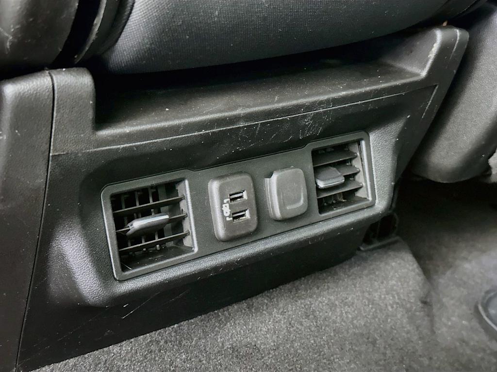 Thumbnail: 2020 Chevrolet Silverado 1500 - 19