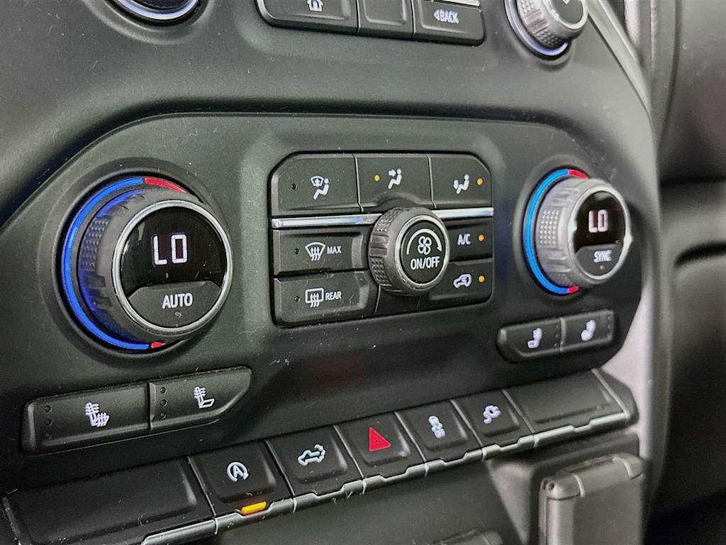 Thumbnail: 2020 Chevrolet Silverado 1500 - 20