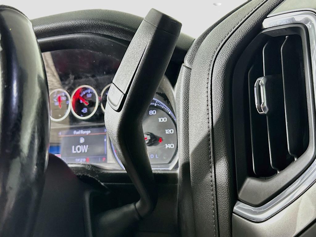 Thumbnail: 2020 Chevrolet Silverado 1500 - 21