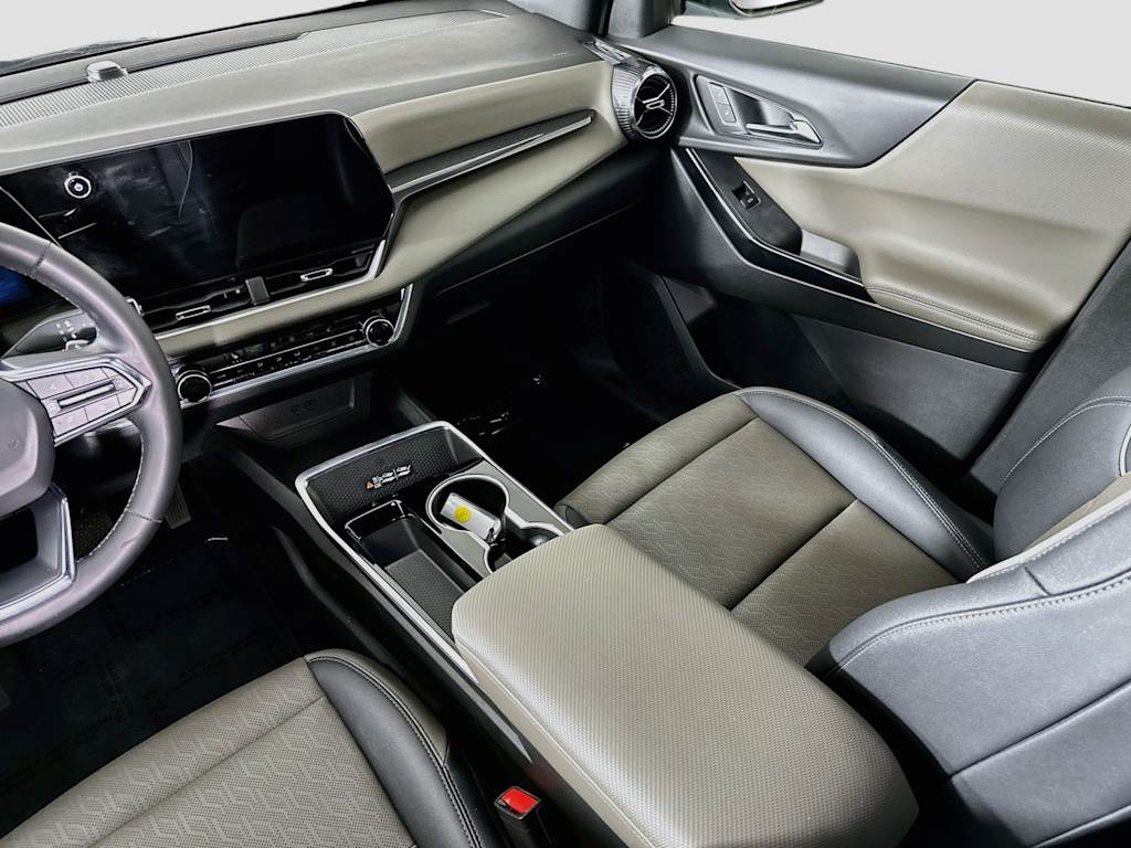 Thumbnail: 2025 Chevrolet Equinox - 14