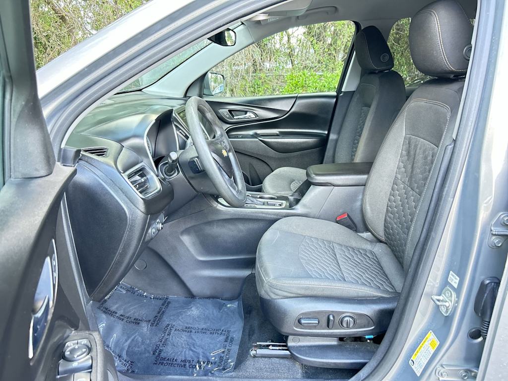 Thumbnail: 2019 Chevrolet Equinox - 9
