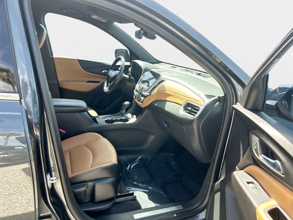 Thumbnail: 2020 Chevrolet Equinox - 10