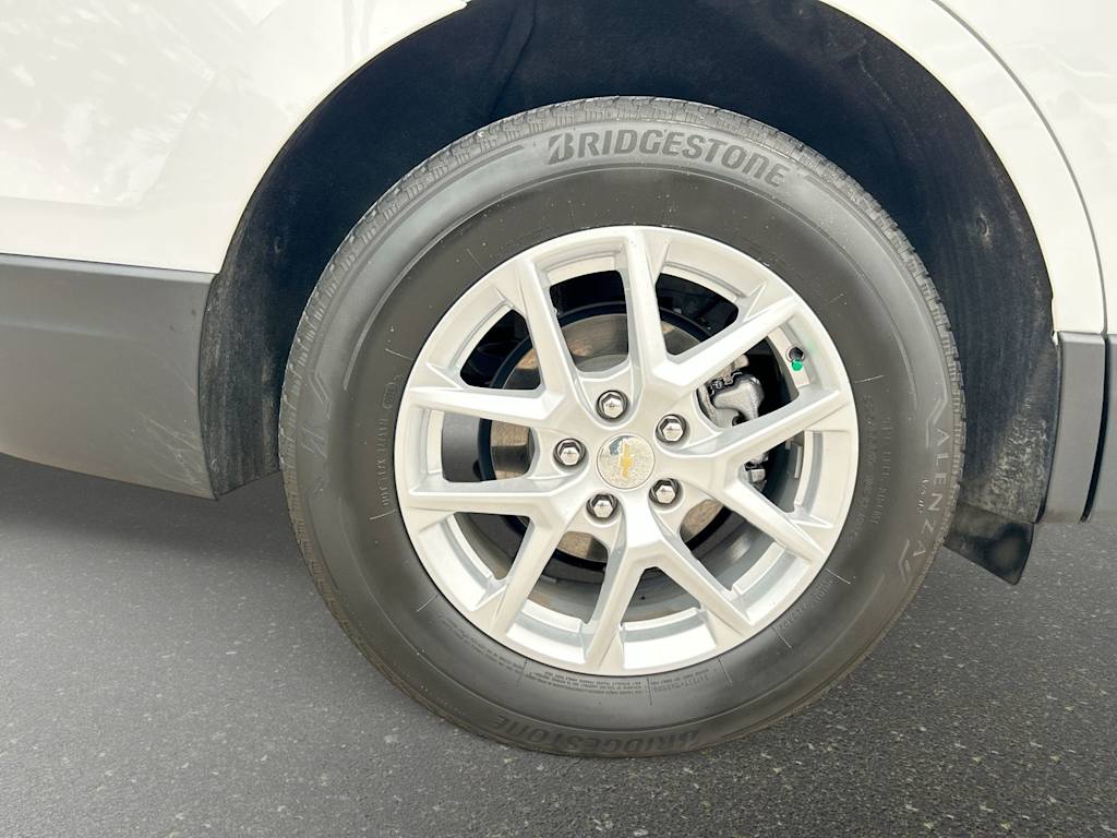 Thumbnail: 2024 Chevrolet Equinox - 8