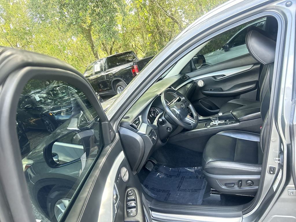 Thumbnail: 2019 INFINITI QX50 - 18