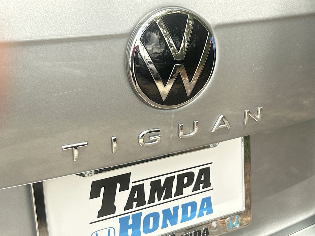 Thumbnail: 2024 Volkswagen Tiguan - 6