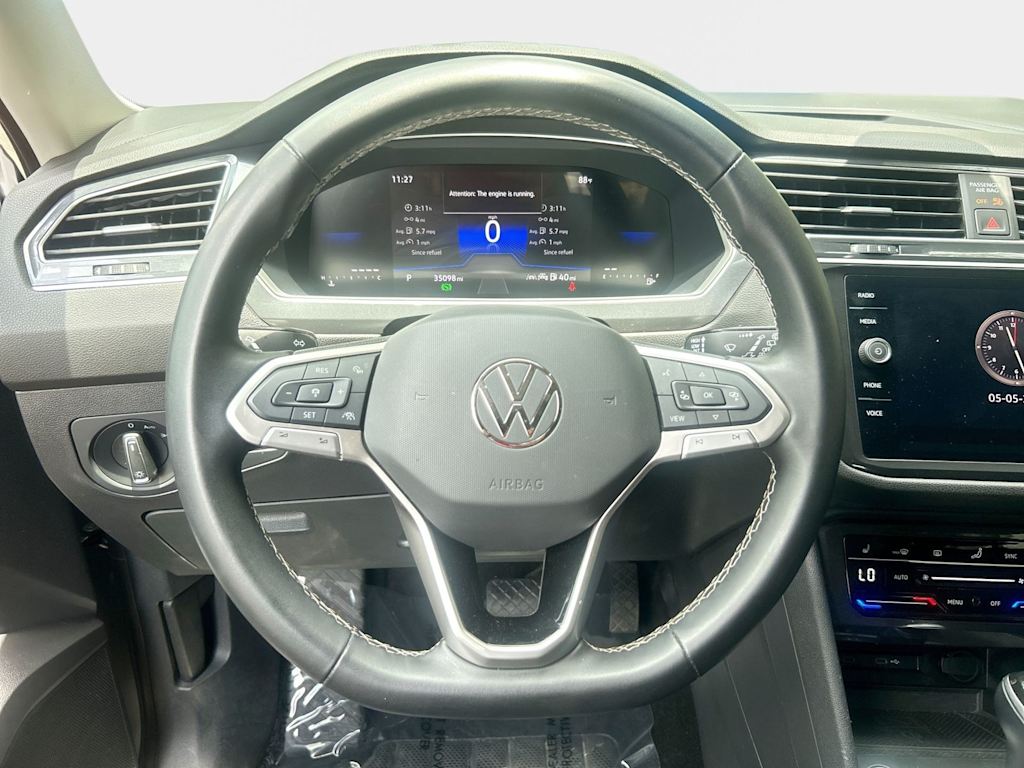 Thumbnail: 2024 Volkswagen Tiguan - 12