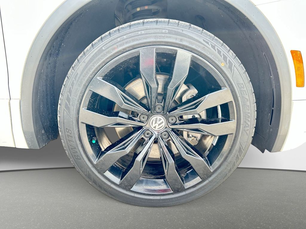 Thumbnail: 2020 Volkswagen Tiguan - 7