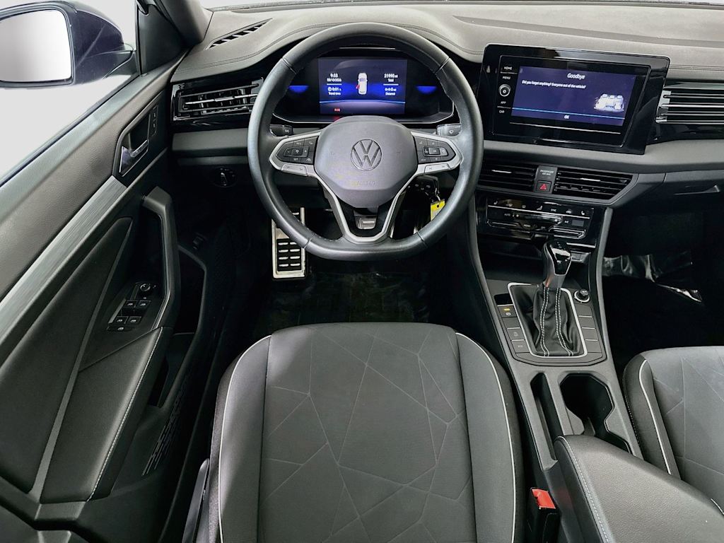 Thumbnail: 2025 Volkswagen Jetta - 9