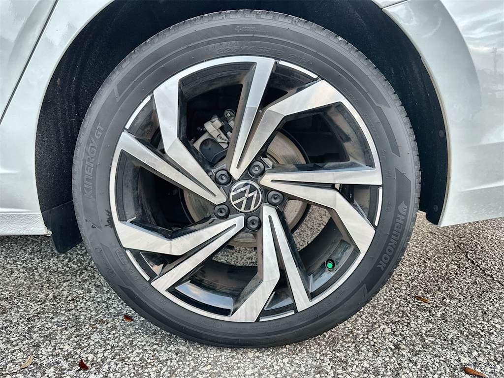 Thumbnail: 2025 Volkswagen Jetta - 8