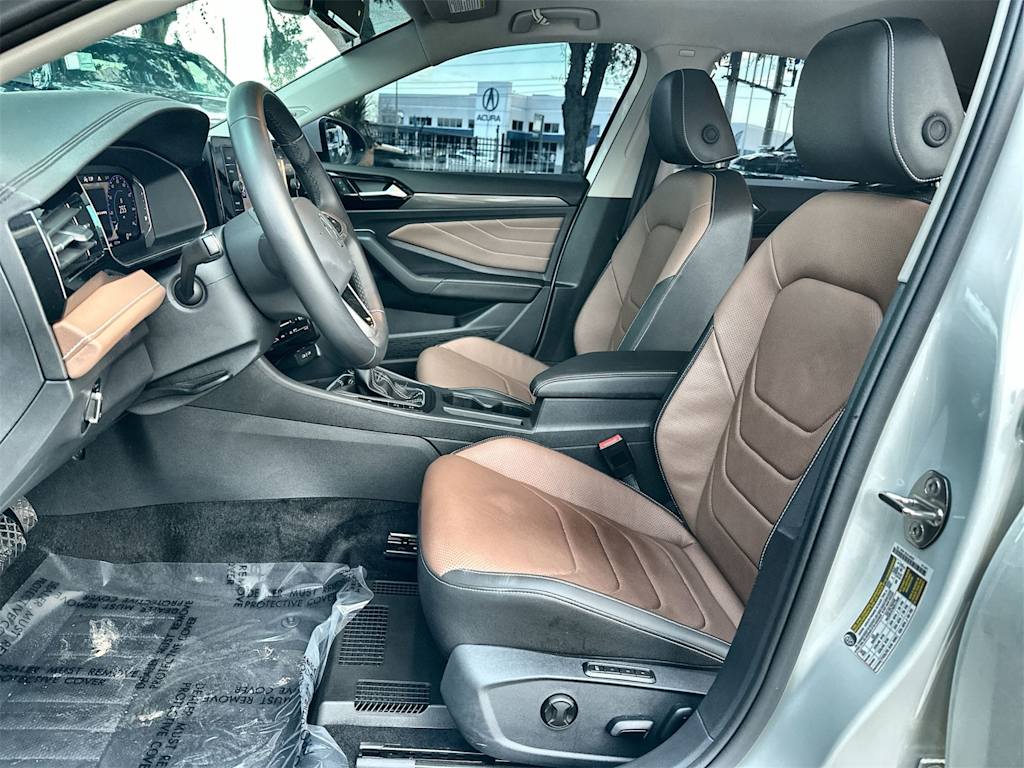 Thumbnail: 2025 Volkswagen Jetta - 12