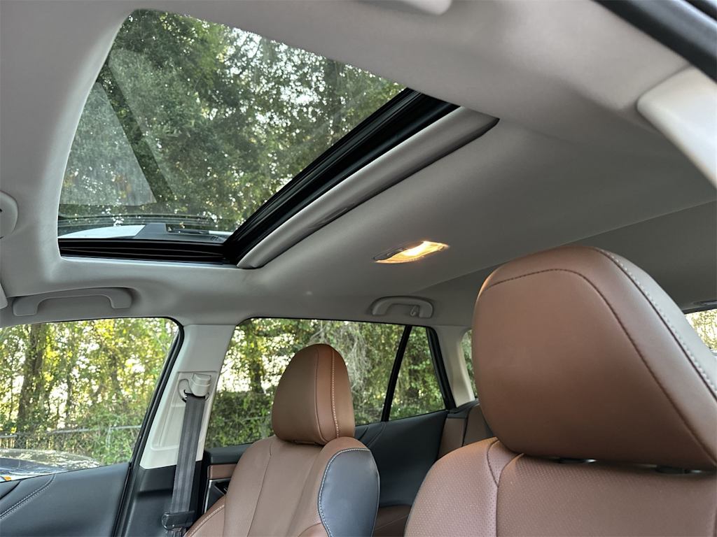 Thumbnail: 2022 Subaru Outback - 17