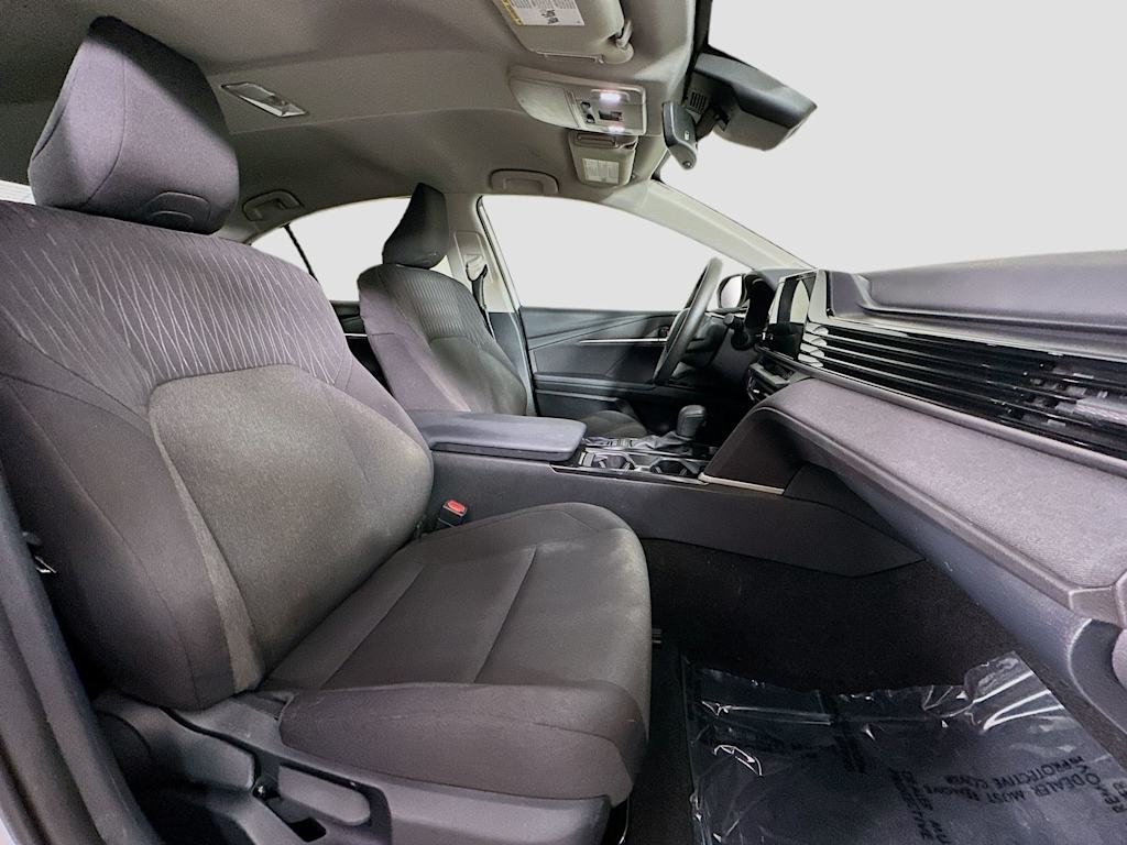 Thumbnail: 2025 Toyota Camry - 11