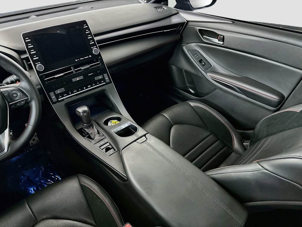 Thumbnail: 2021 Toyota Avalon - 14