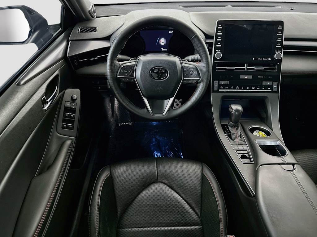 Thumbnail: 2021 Toyota Avalon - 10