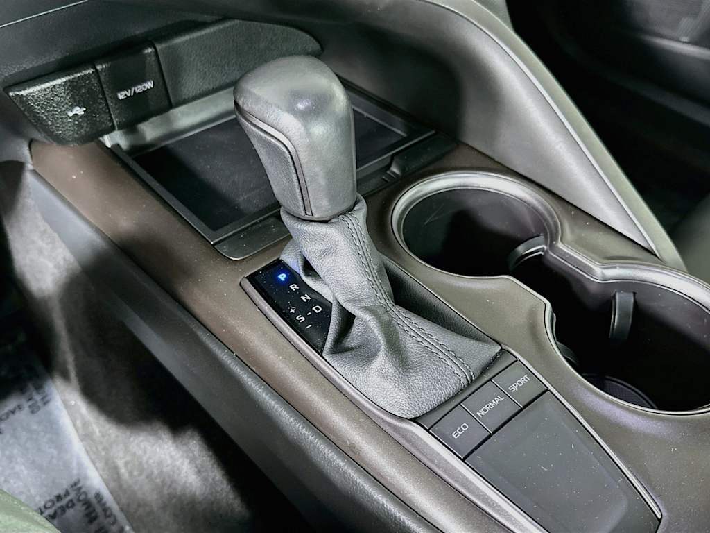 Thumbnail: 2024 Toyota Camry - 17