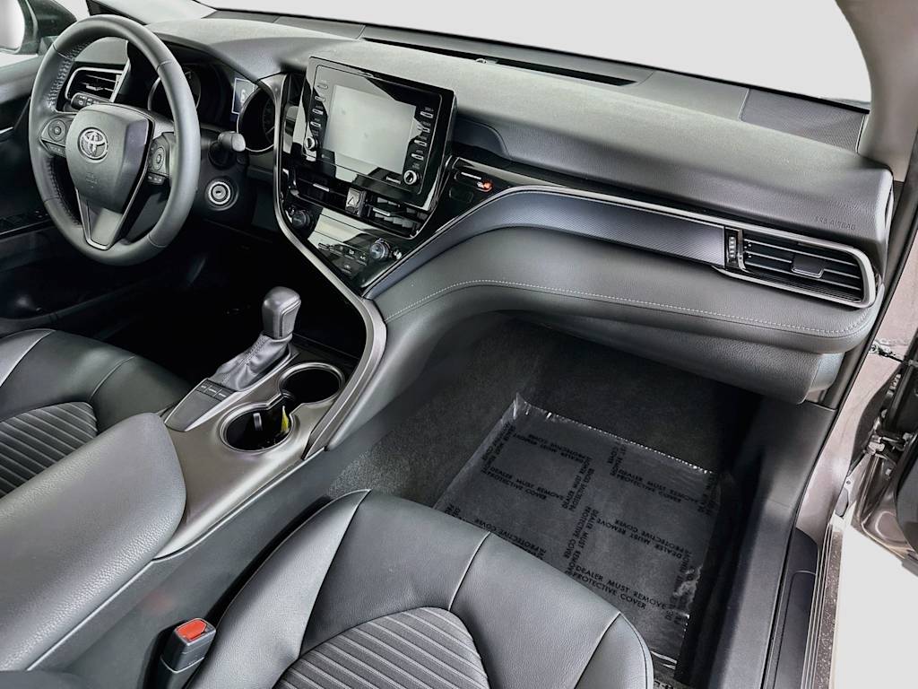 Thumbnail: 2024 Toyota Camry - 32