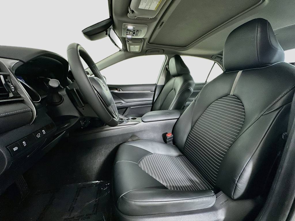 Thumbnail: 2024 Toyota Camry - 11