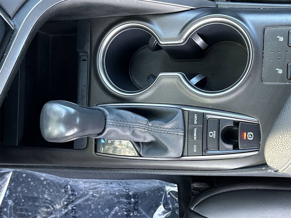 Thumbnail: 2024 Toyota Camry - 15