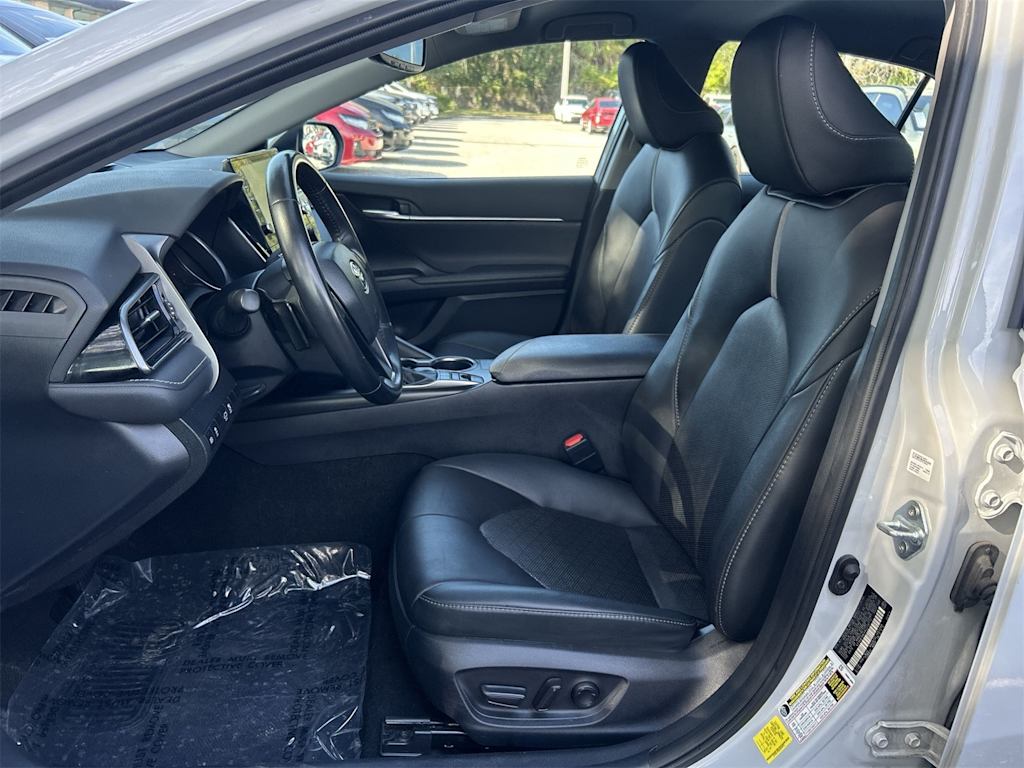 Thumbnail: 2024 Toyota Camry - 12