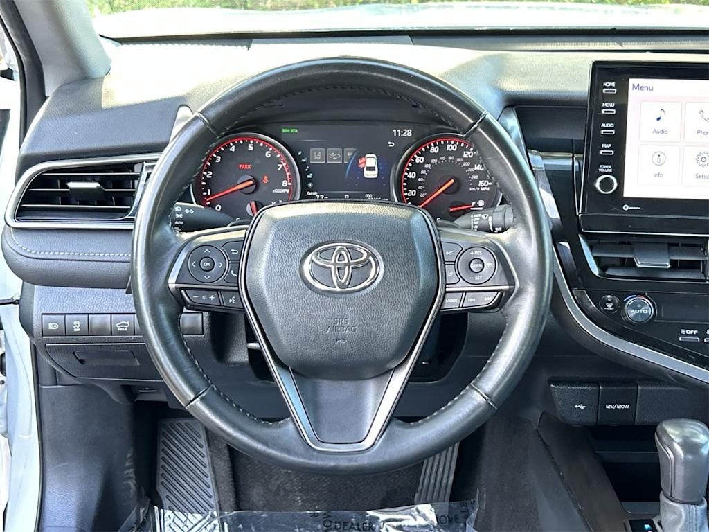 Thumbnail: 2024 Toyota Camry - 10