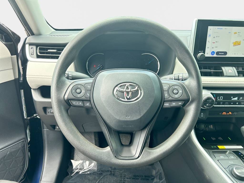 Thumbnail: 2024 Toyota RAV4 - 9