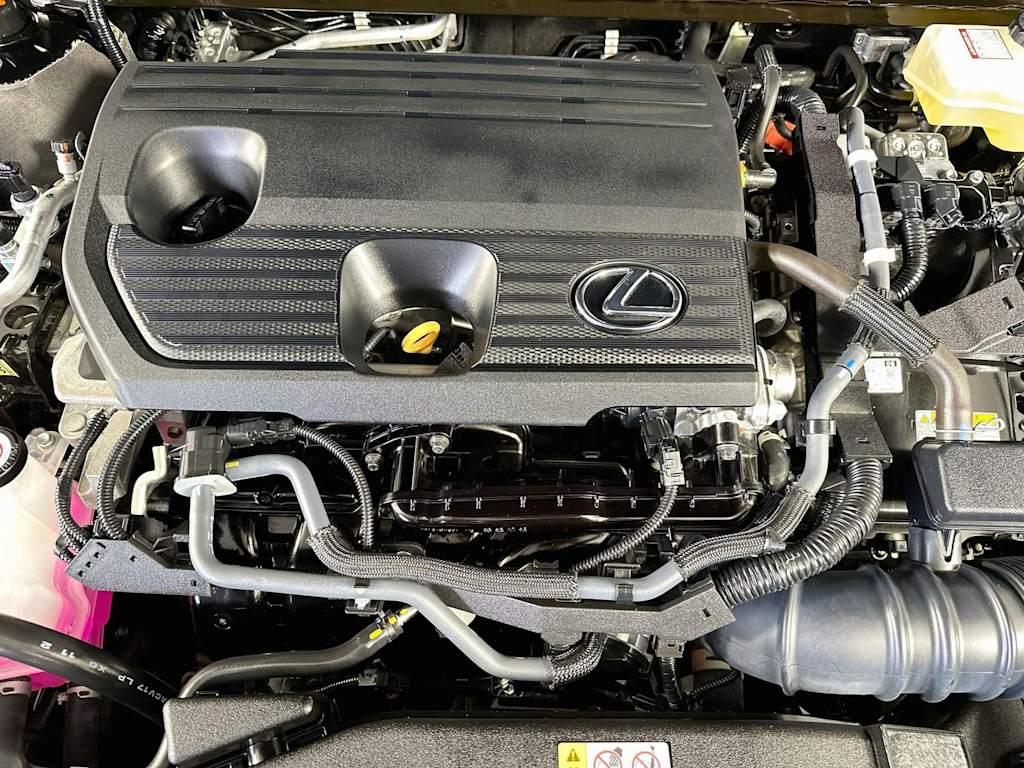 Thumbnail: 2024 Lexus ES - 8