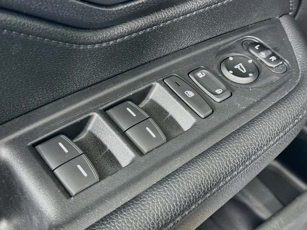 Thumbnail: 2025 Honda Odyssey - 27