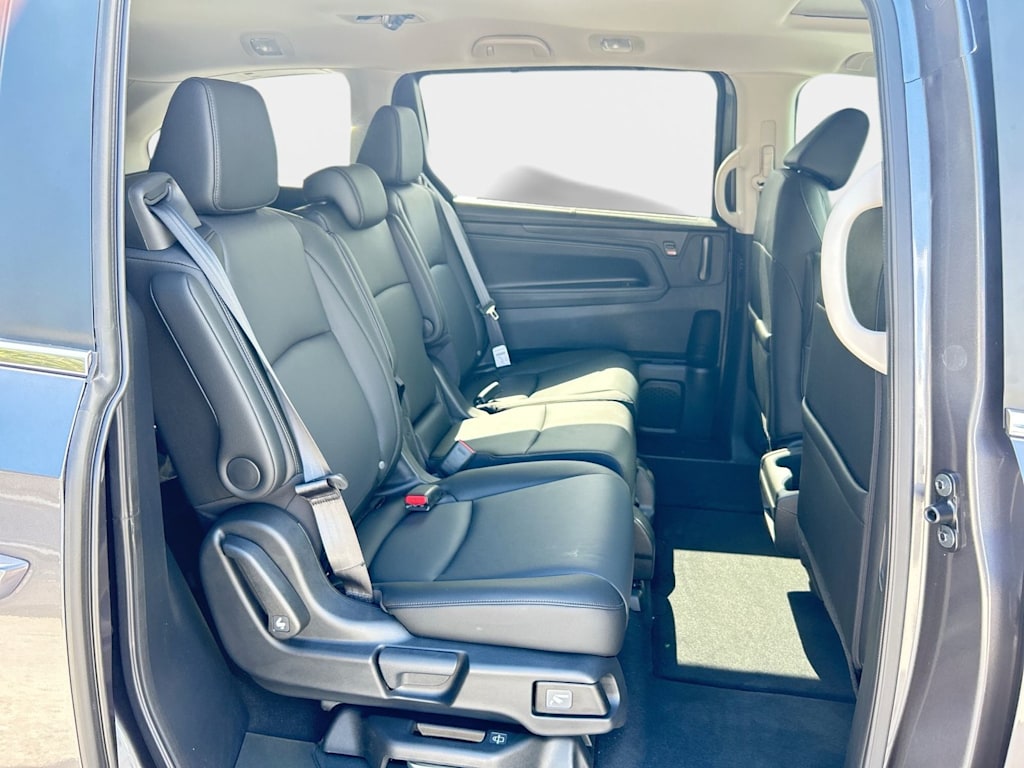 Thumbnail: 2026 Honda Odyssey - 17