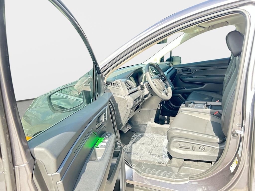 Thumbnail: 2026 Honda Odyssey - 10