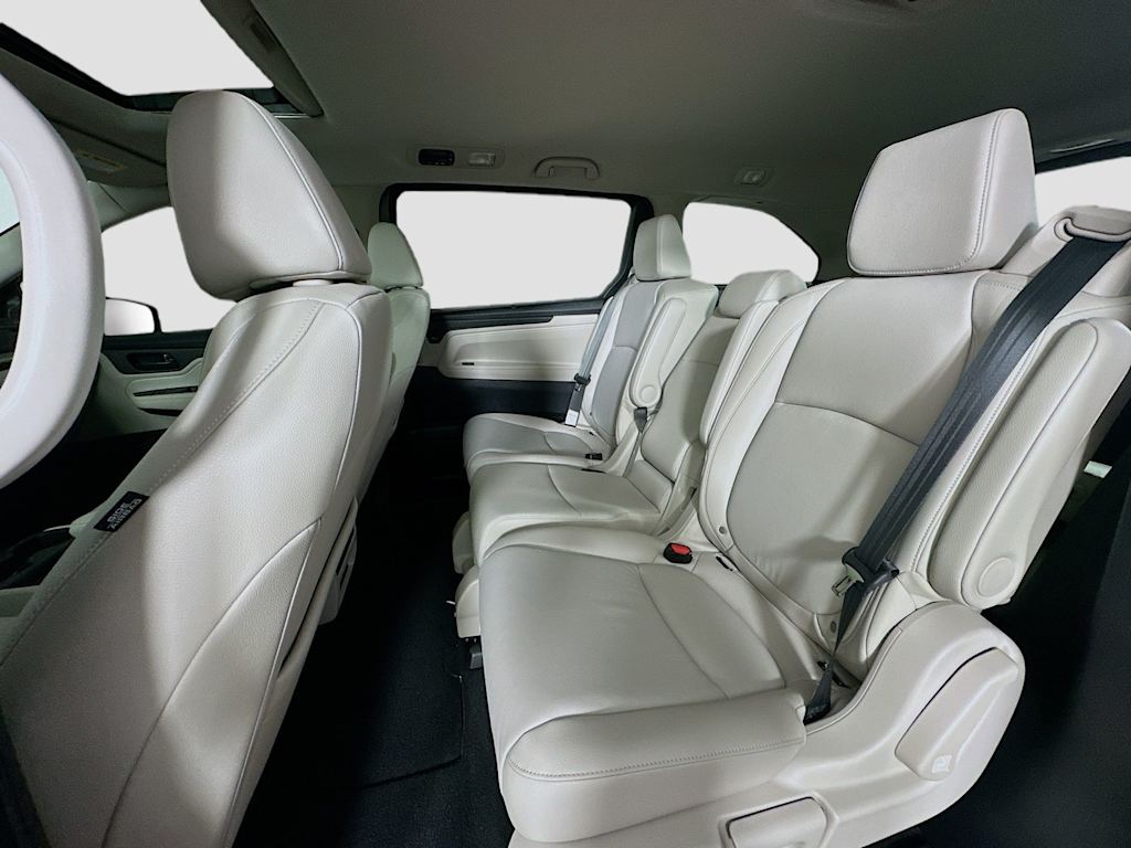 Thumbnail: 2026 Honda Odyssey - 13