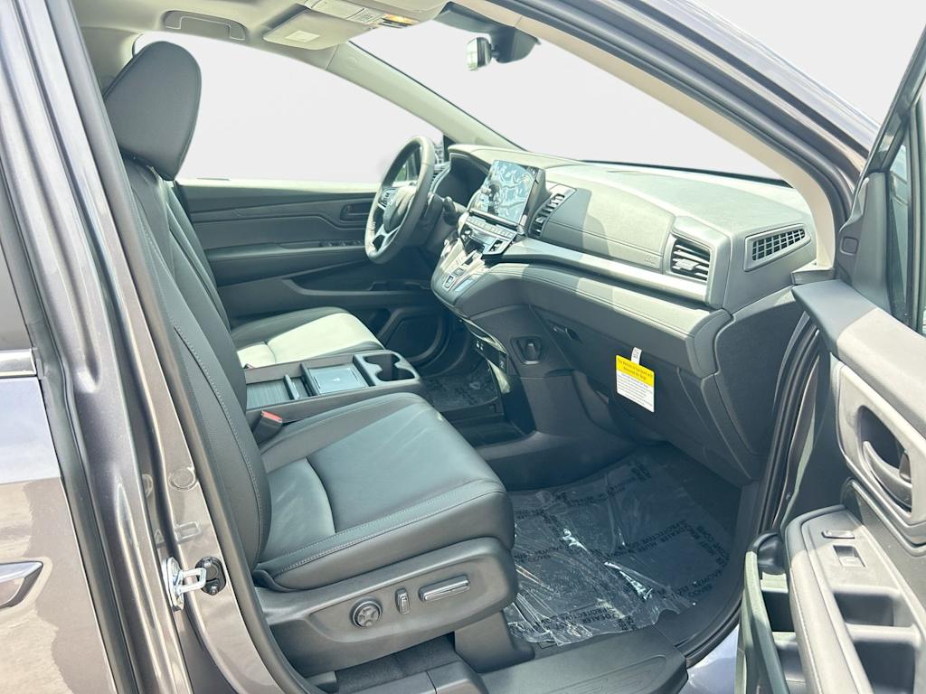 Thumbnail: 2026 Honda Odyssey - 11