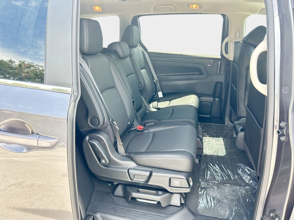 Thumbnail: 2026 Honda Odyssey - 18