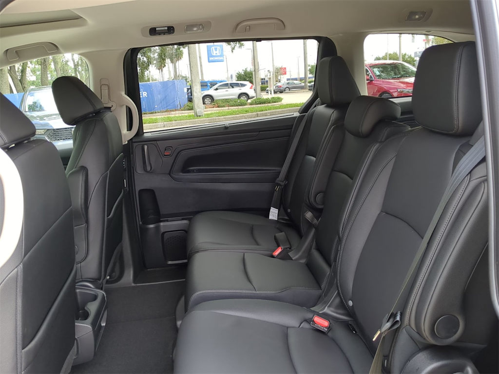 Thumbnail: 2026 Honda Odyssey - 20