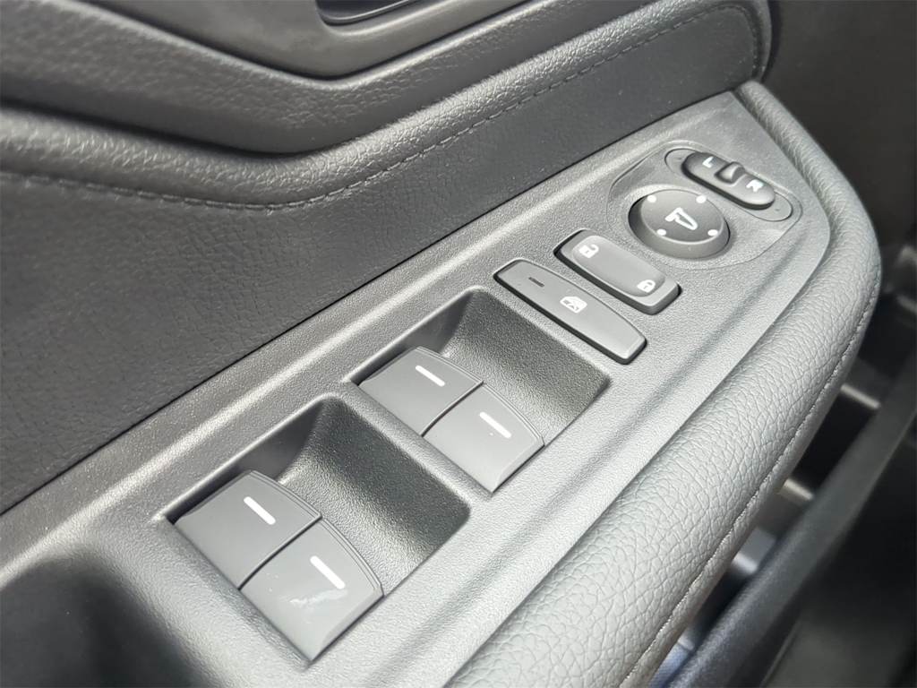 Thumbnail: 2026 Honda Odyssey - 25