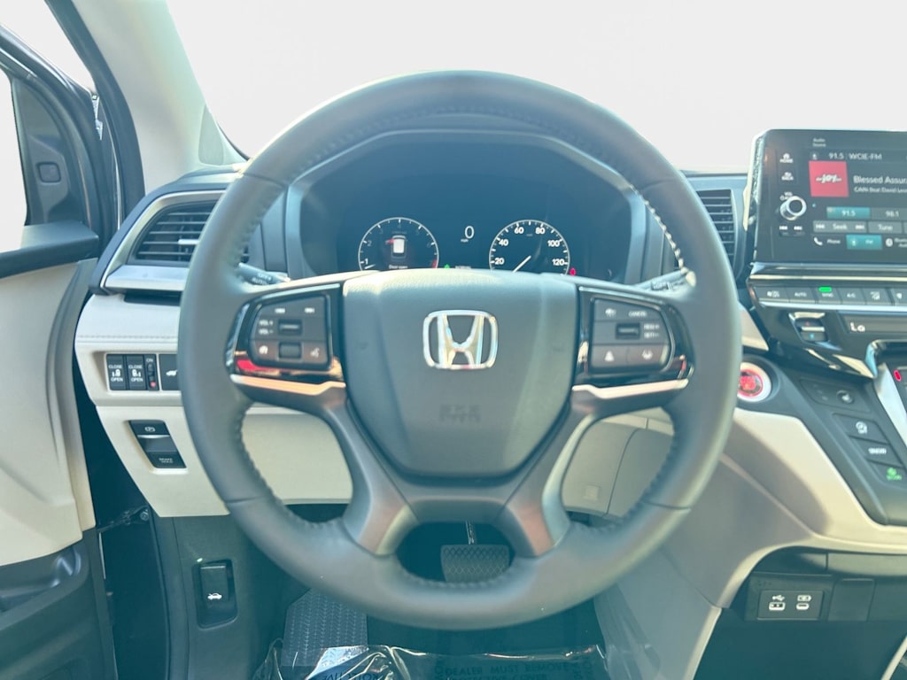 Thumbnail: 2026 Honda Odyssey - 9
