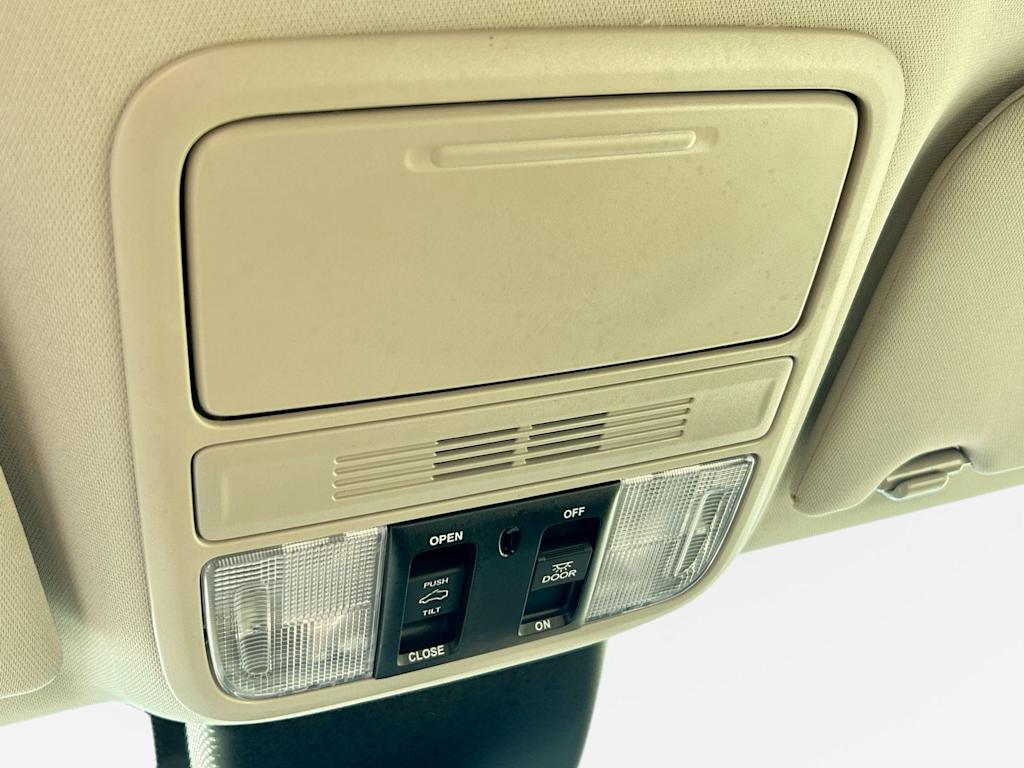 Thumbnail: 2026 Honda Odyssey - 20