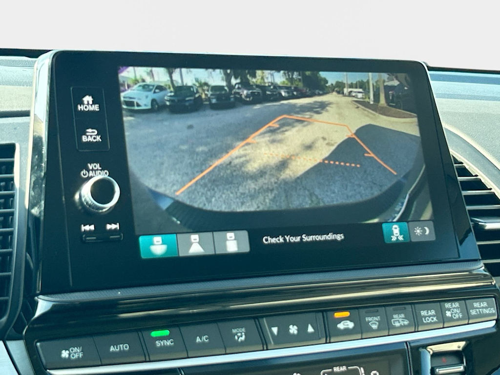 Thumbnail: 2026 Honda Odyssey - 13