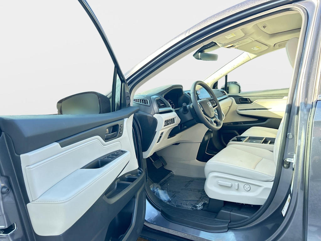 Thumbnail: 2026 Honda Odyssey - 18