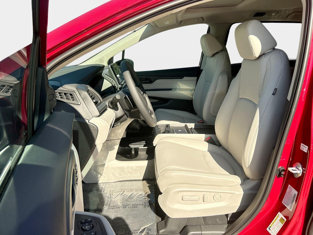 Thumbnail: 2026 Honda Odyssey - 9