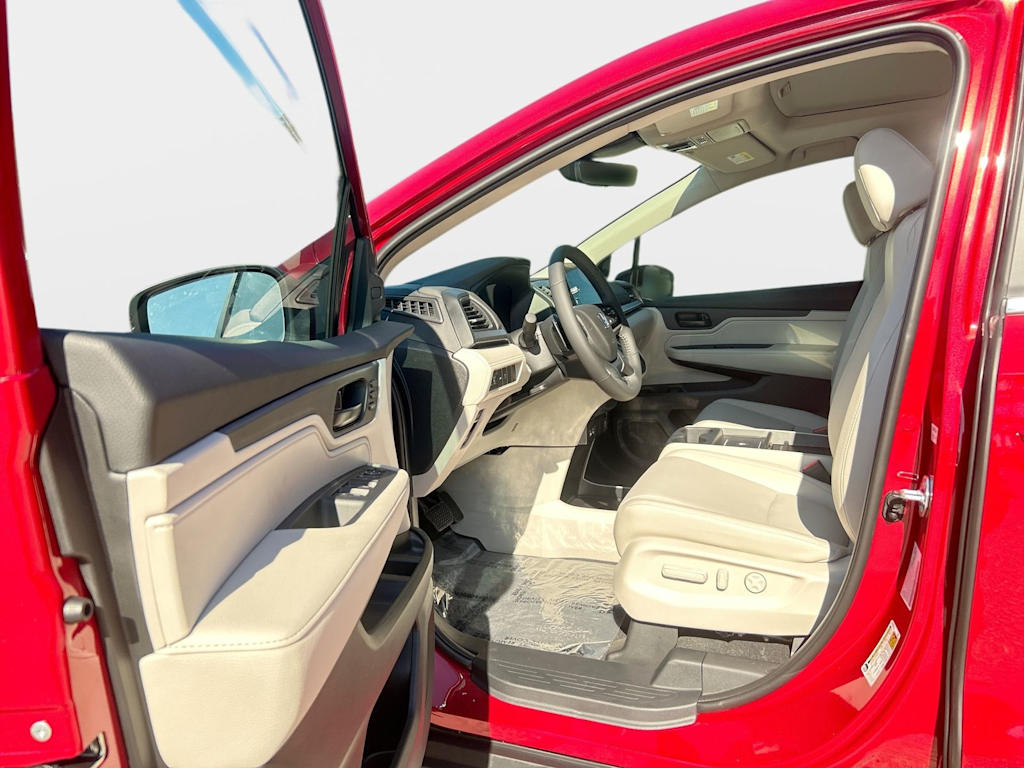 Thumbnail: 2026 Honda Odyssey - 11
