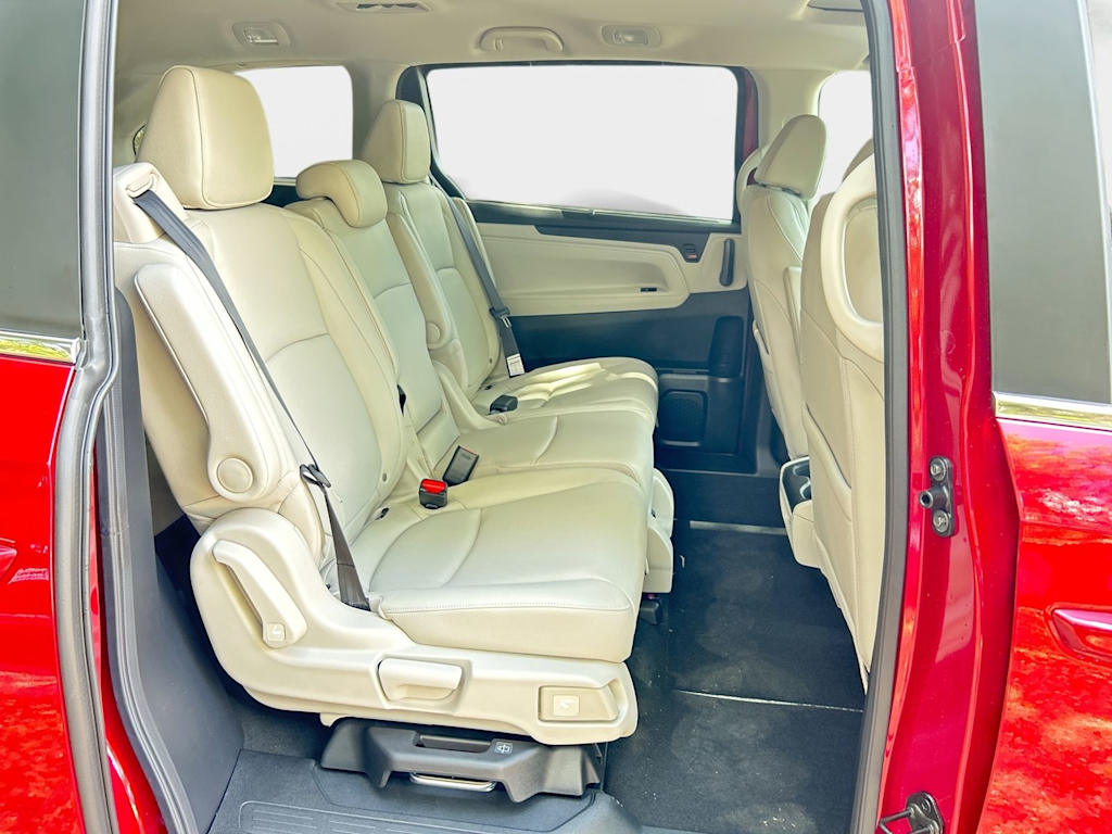 Thumbnail: 2026 Honda Odyssey - 9
