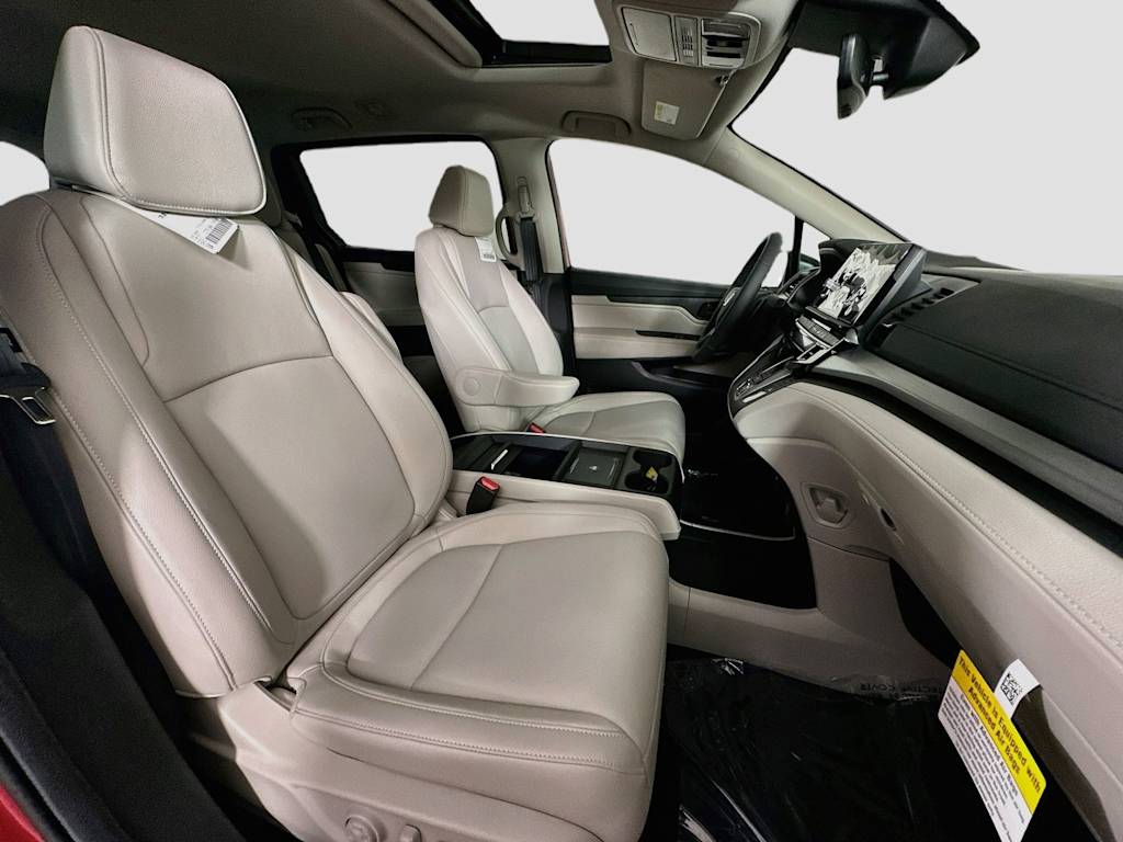 Thumbnail: 2026 Honda Odyssey - 21