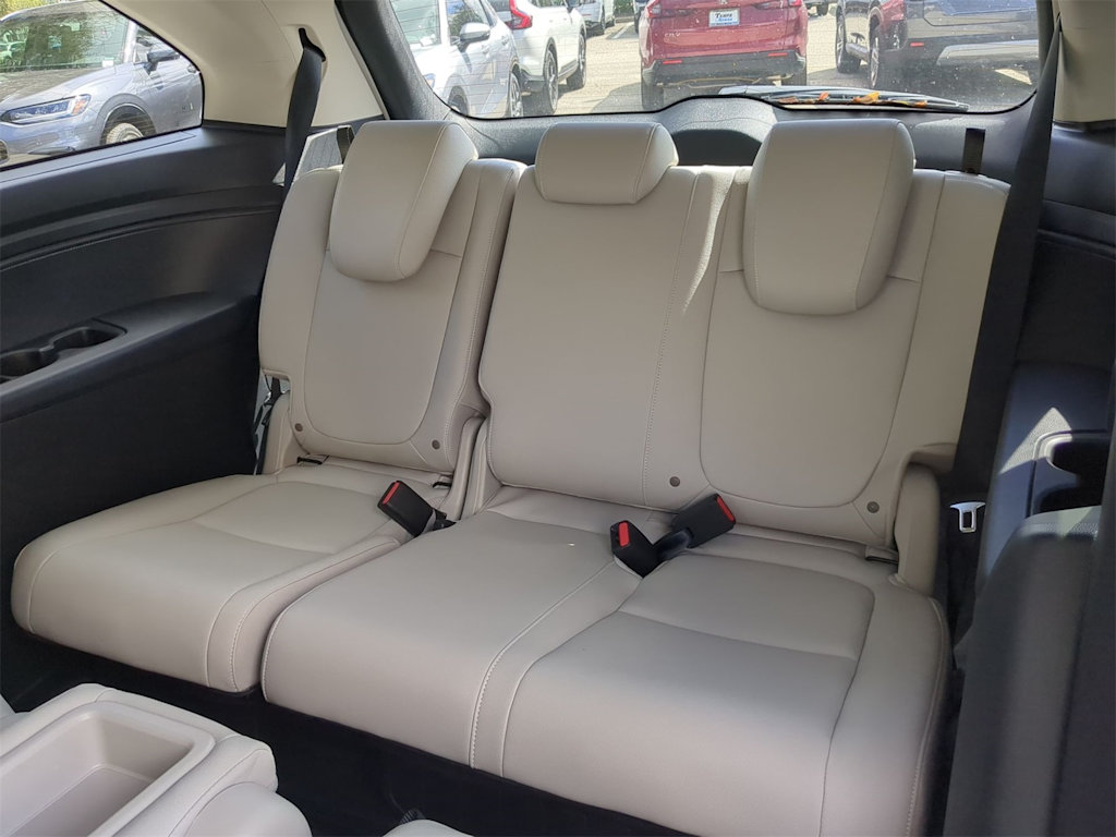 Thumbnail: 2026 Honda Odyssey - 11