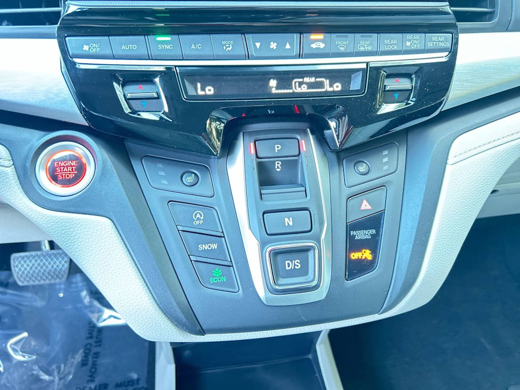 Thumbnail: 2026 Honda Odyssey - 20