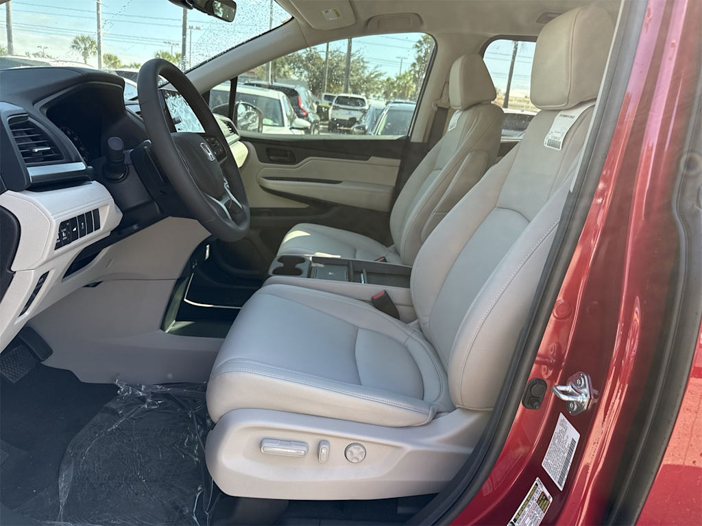 Thumbnail: 2026 Honda Odyssey - 7